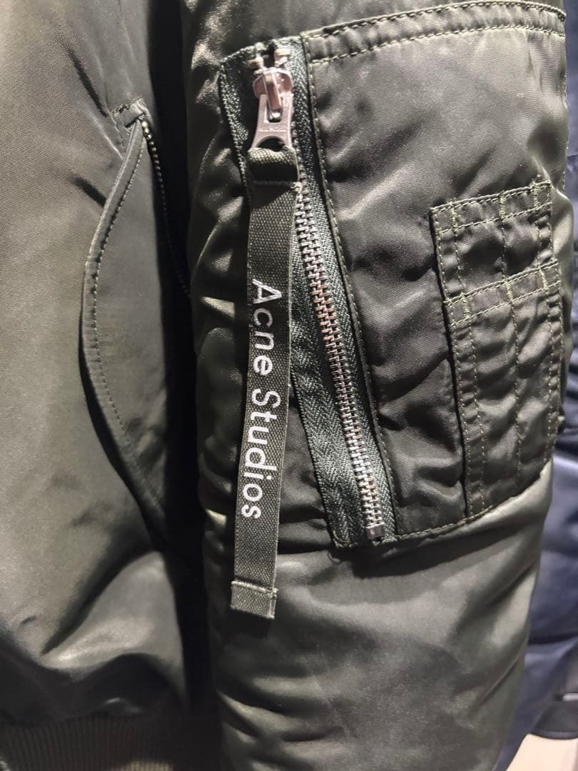 Acne Studios MA-1ジャケット