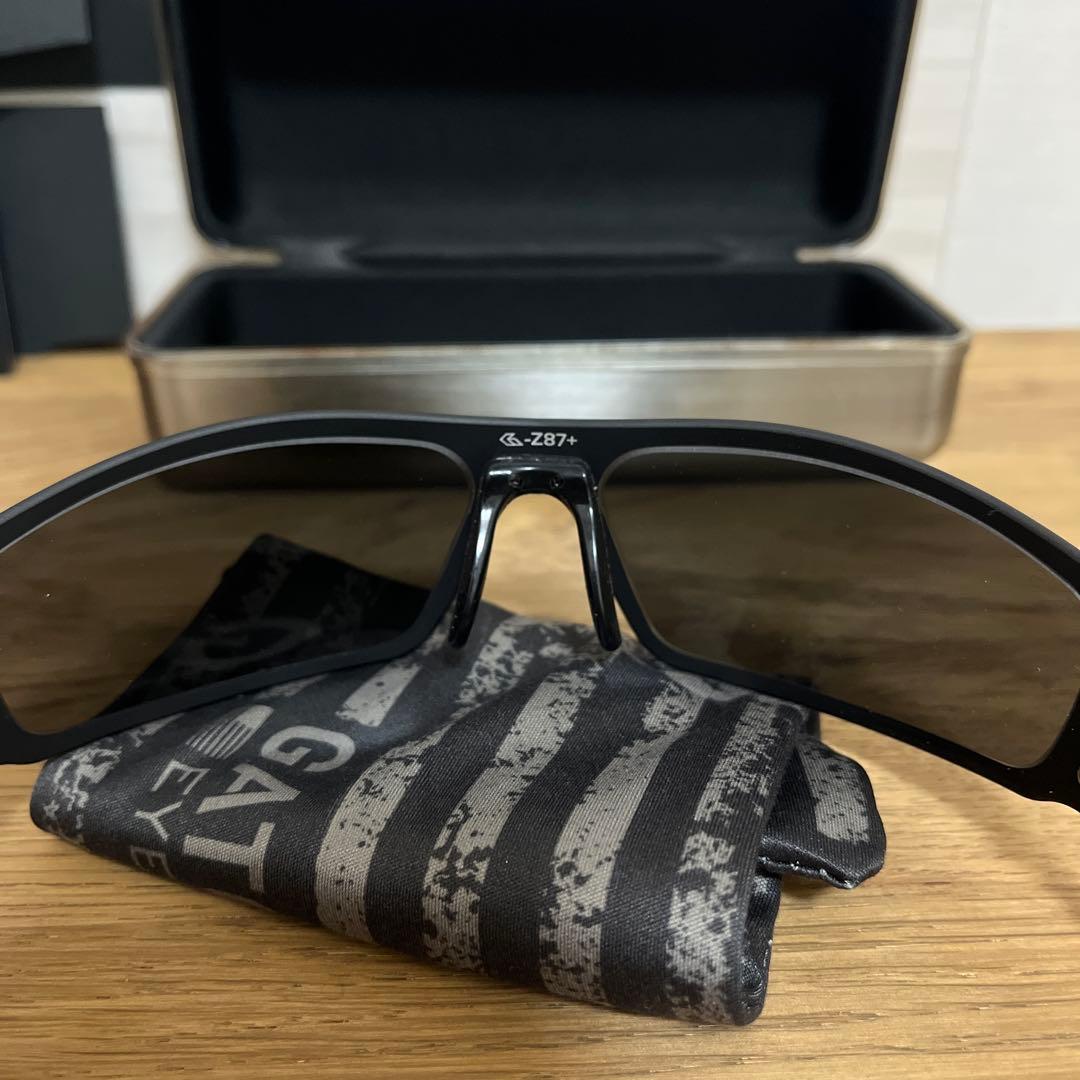 GATORZ サングラス (Smoke)