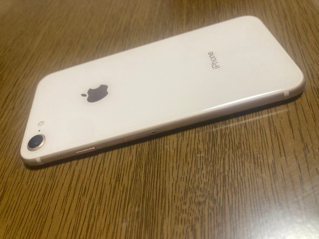 S*）様 Apple iPhone 8 ゴールド 本体のみ