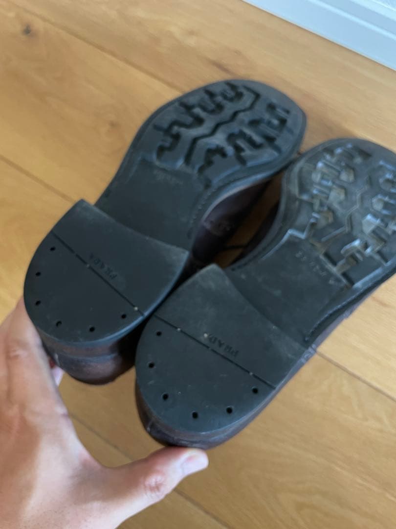 PRADA メダリオン ウイングチップ ヴィンテージ加工