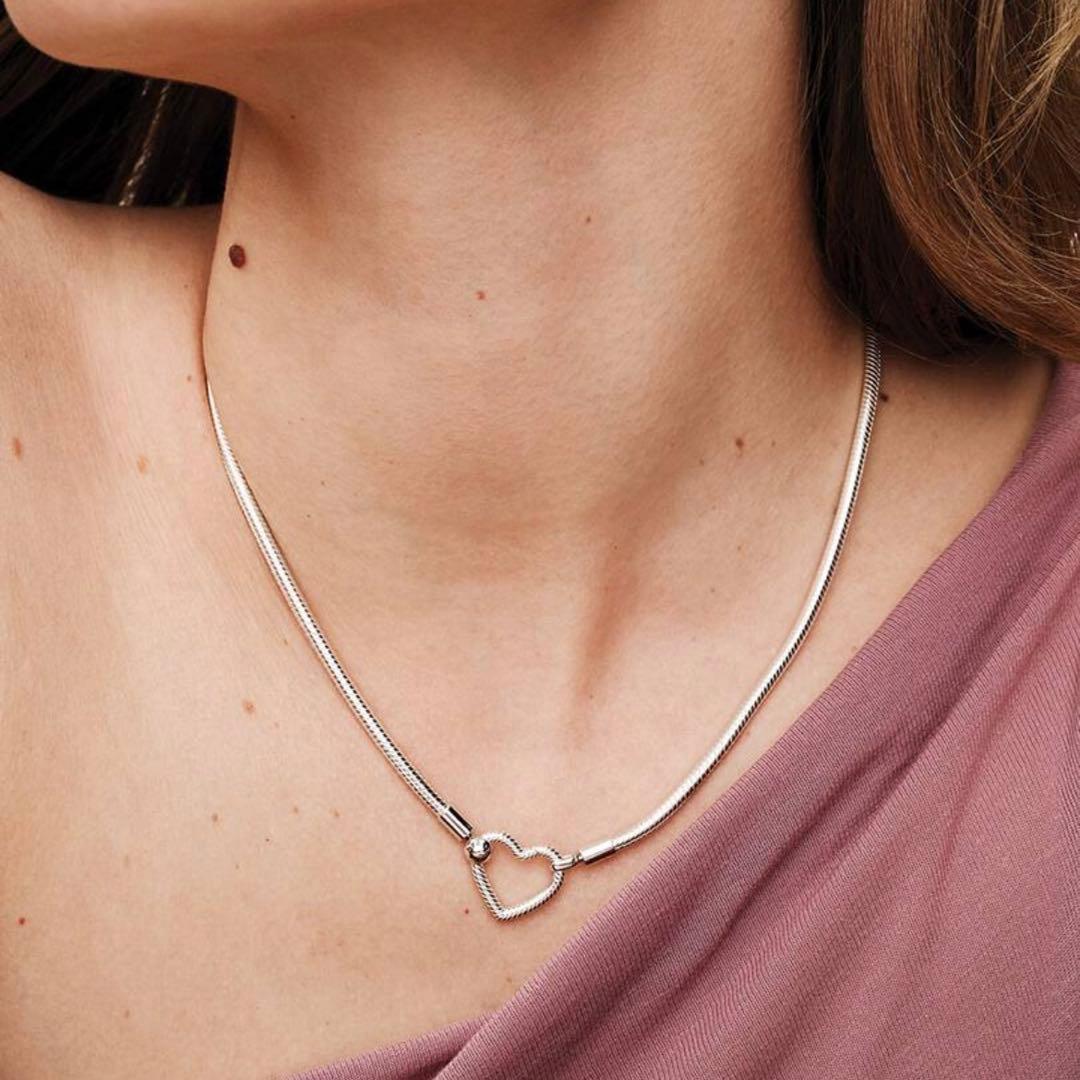 【美品】Pandora パンドラ　スターリングシルバー　ハートネックレス