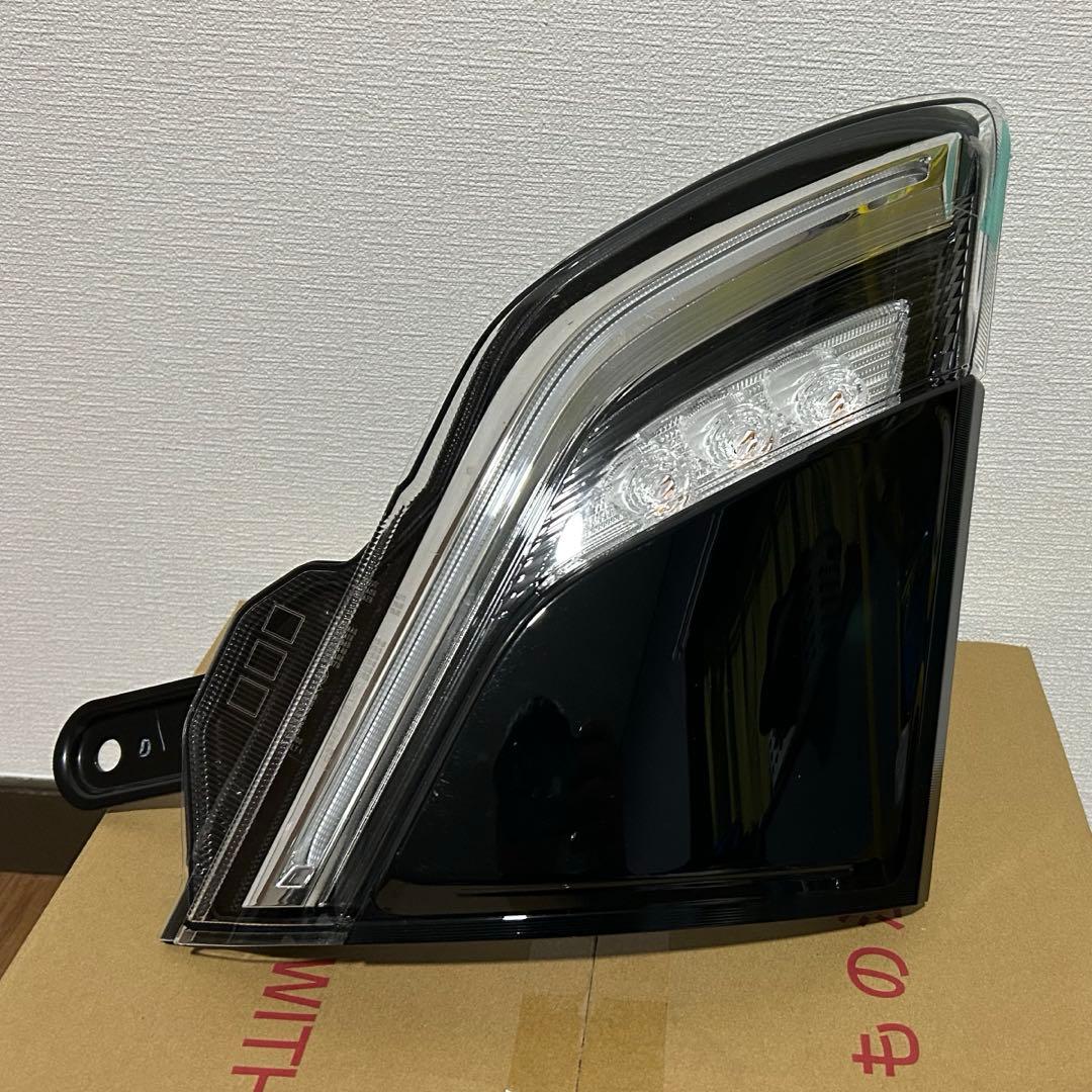いすず　エルフ　左フロントウインカーランプ