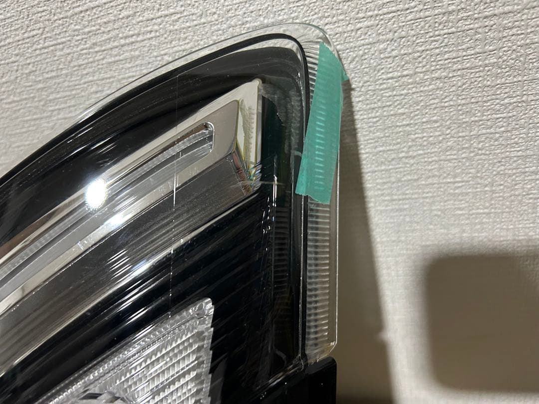 いすず　エルフ　左フロントウインカーランプ