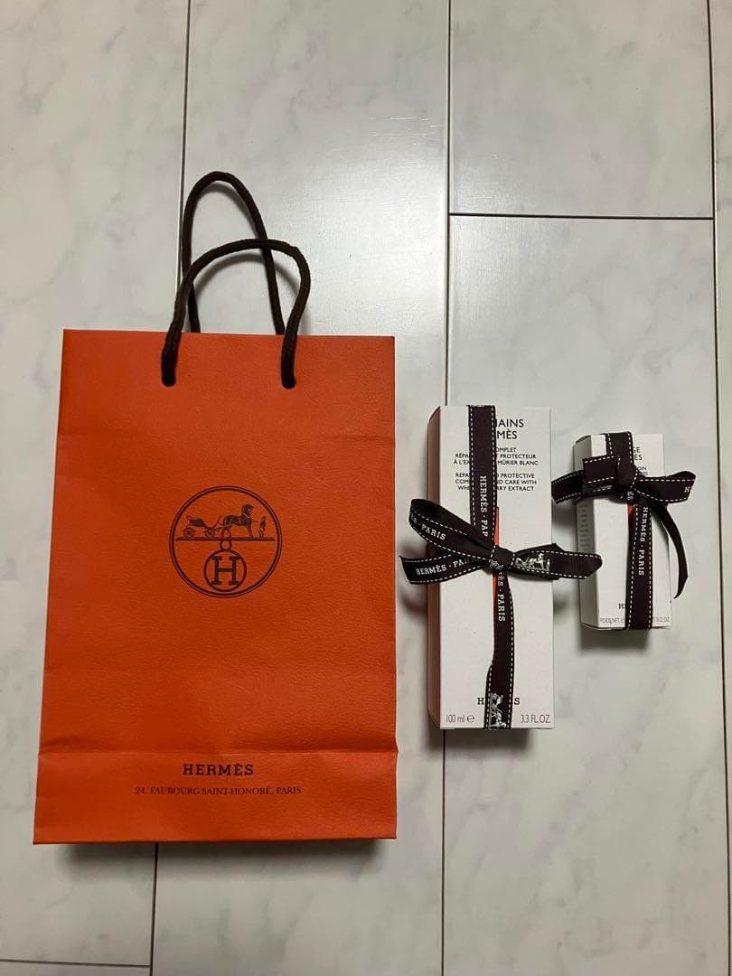 HERMÈS ハンドクリーム リップクリーム　 ギフトボックス付き