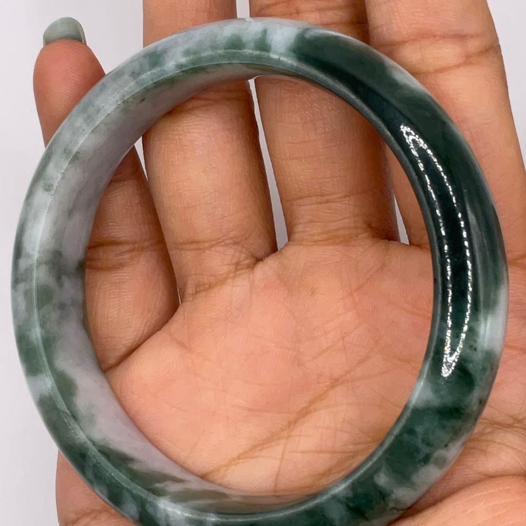 ミャンマー産 翡翠バングル 天然翡翠　57.2mm 翡翠