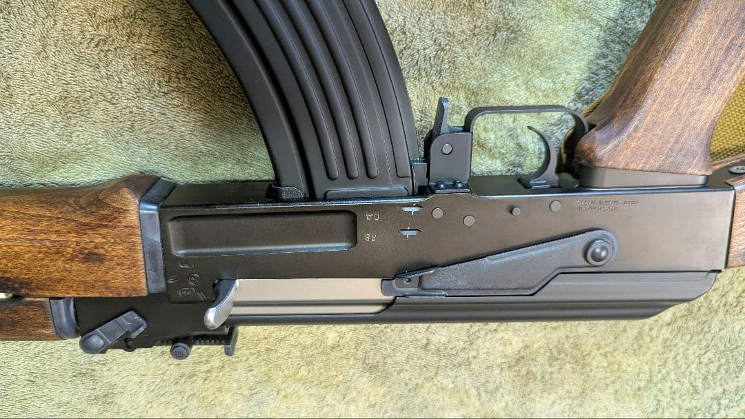 東京マルイAK47TYPE3（カルテ付属）銃刀法クリア