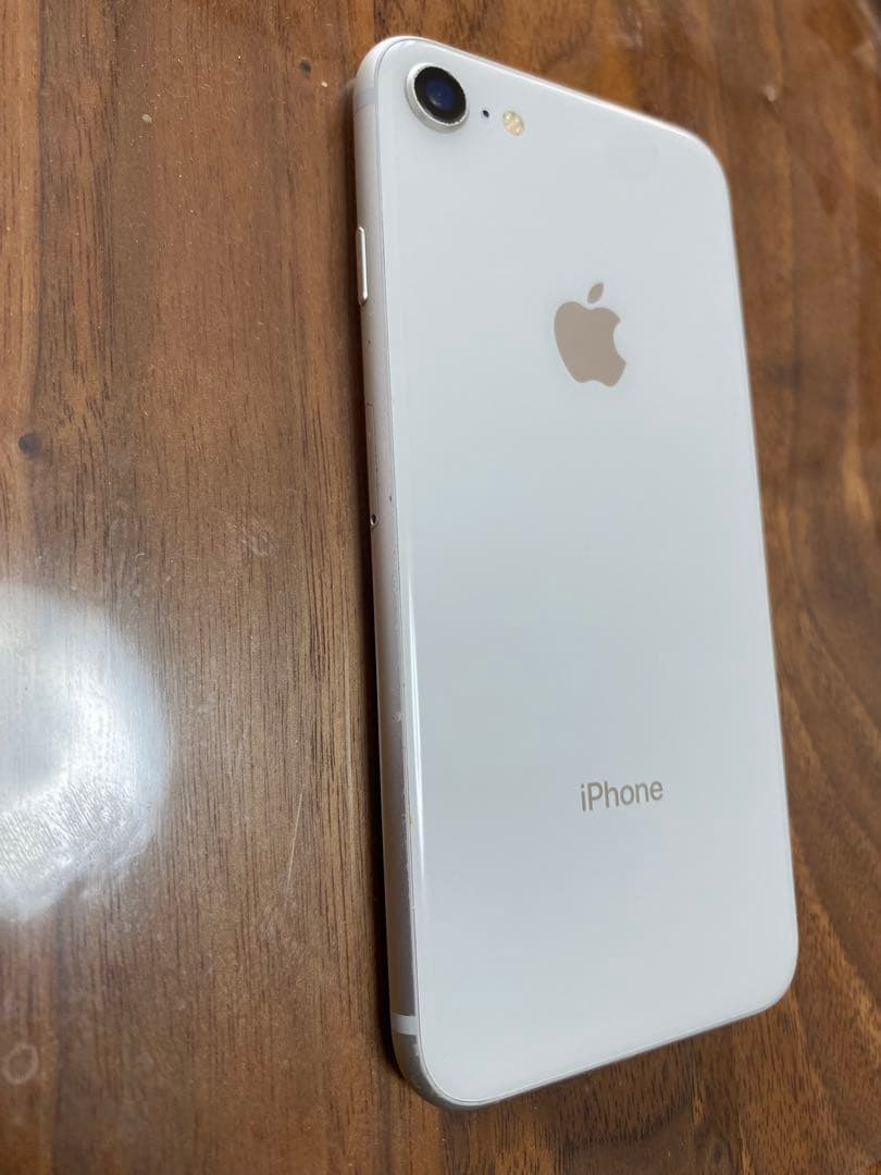 スマートフォン本体 i Phone 8