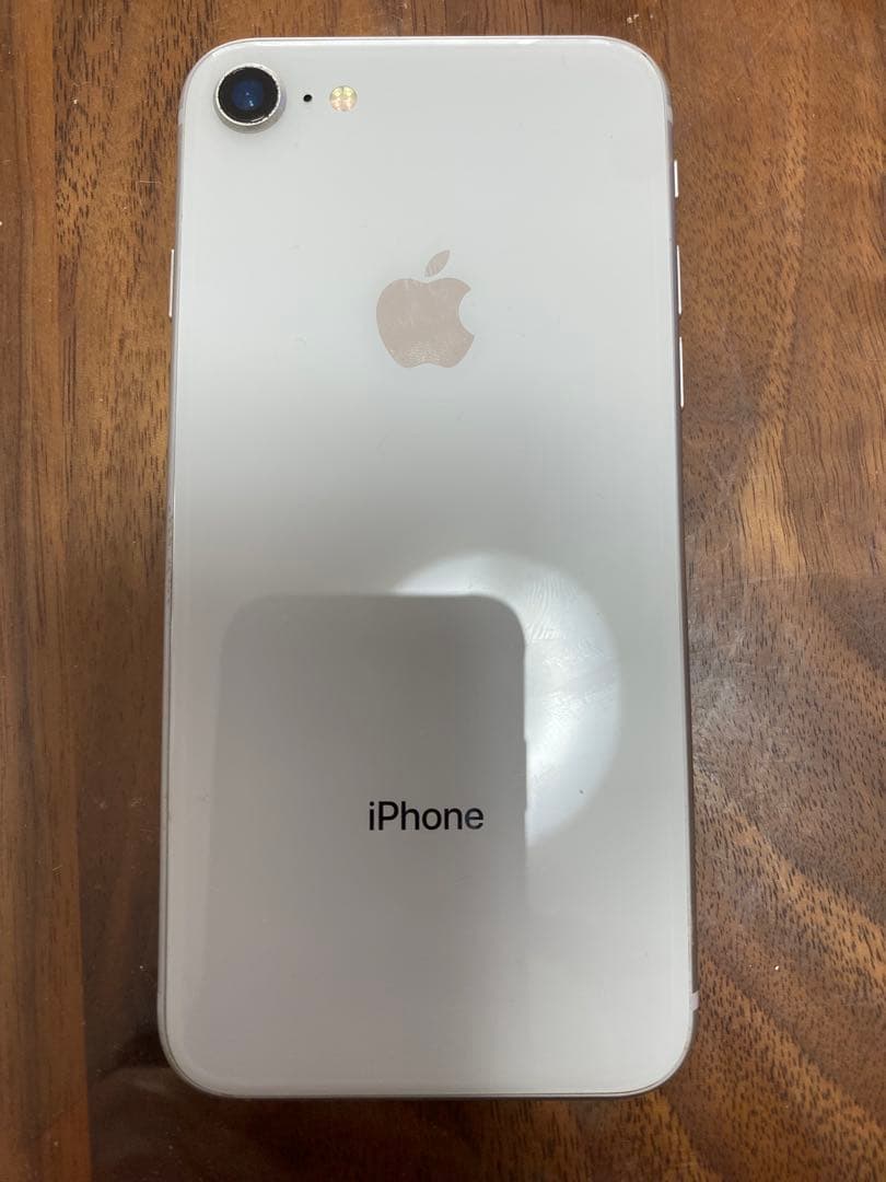 スマートフォン本体 i Phone 8