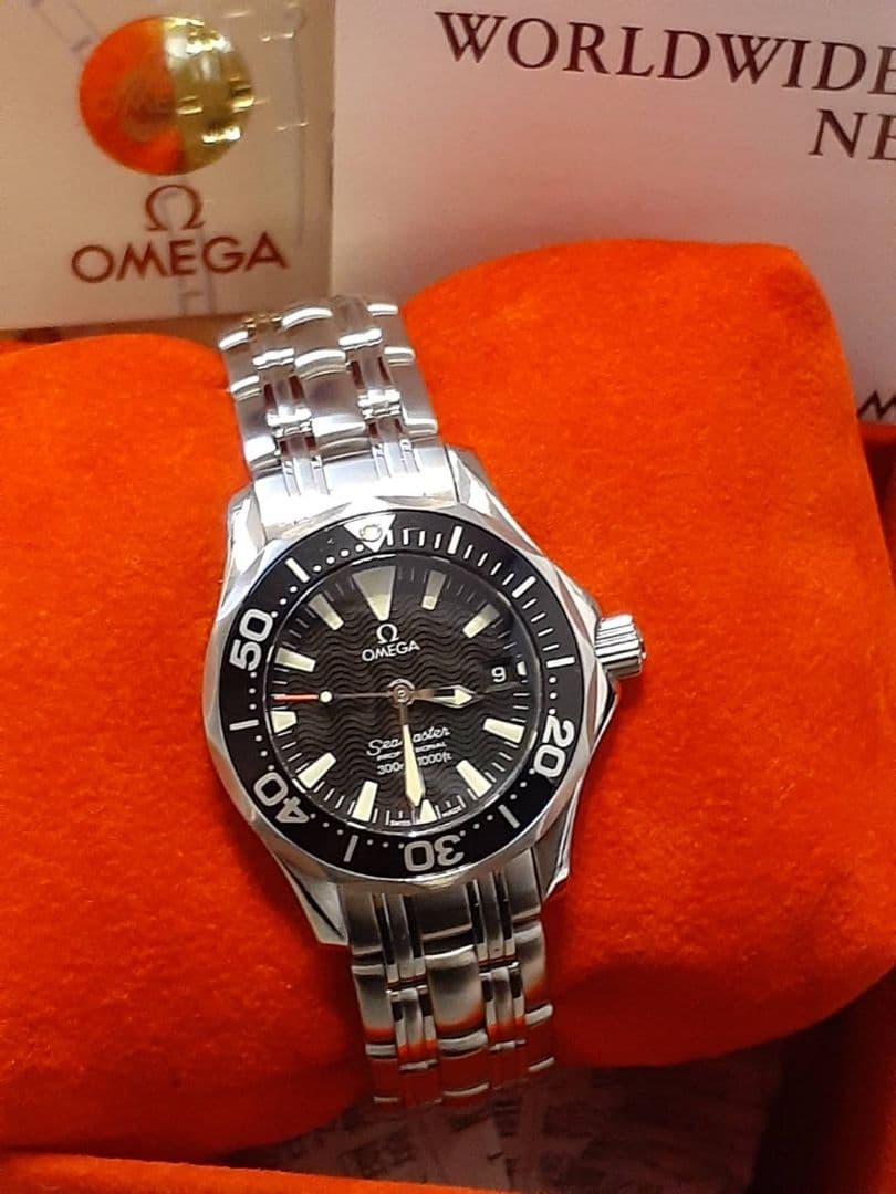 美品　オメガ　シーマスター　デイト　300m 2282.50　腕時計