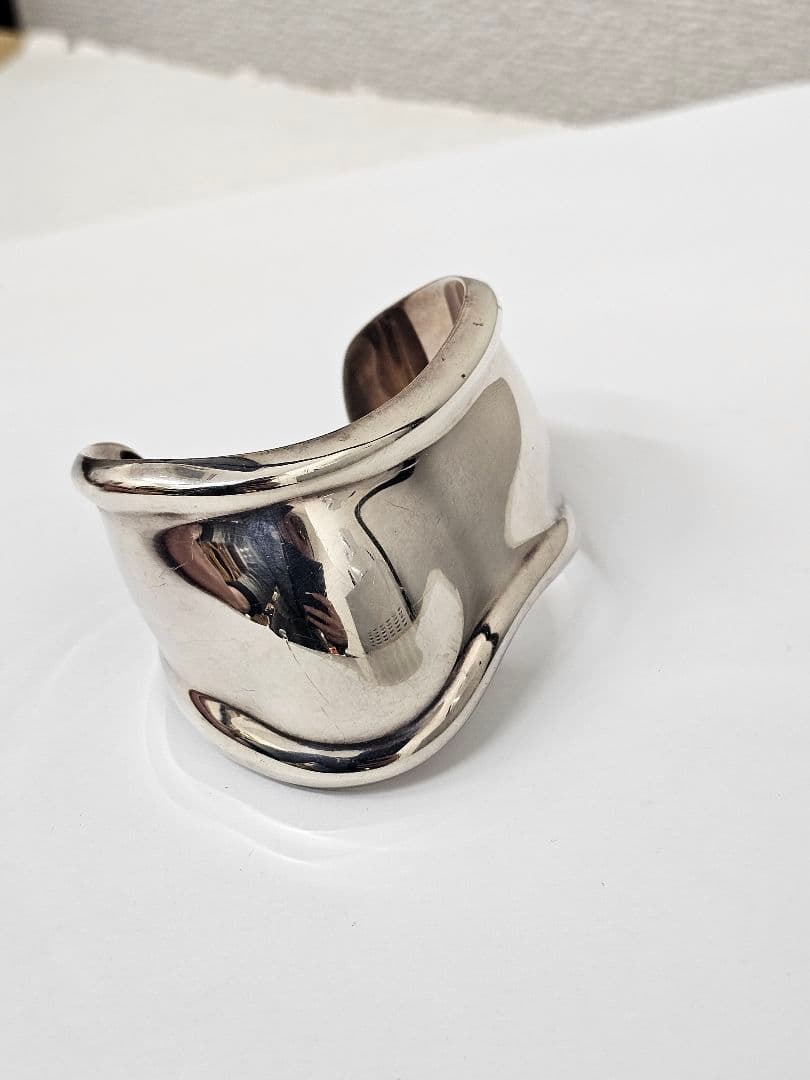 ティファニー エルサ・ペレッティ ボーン カフ バングル SV925