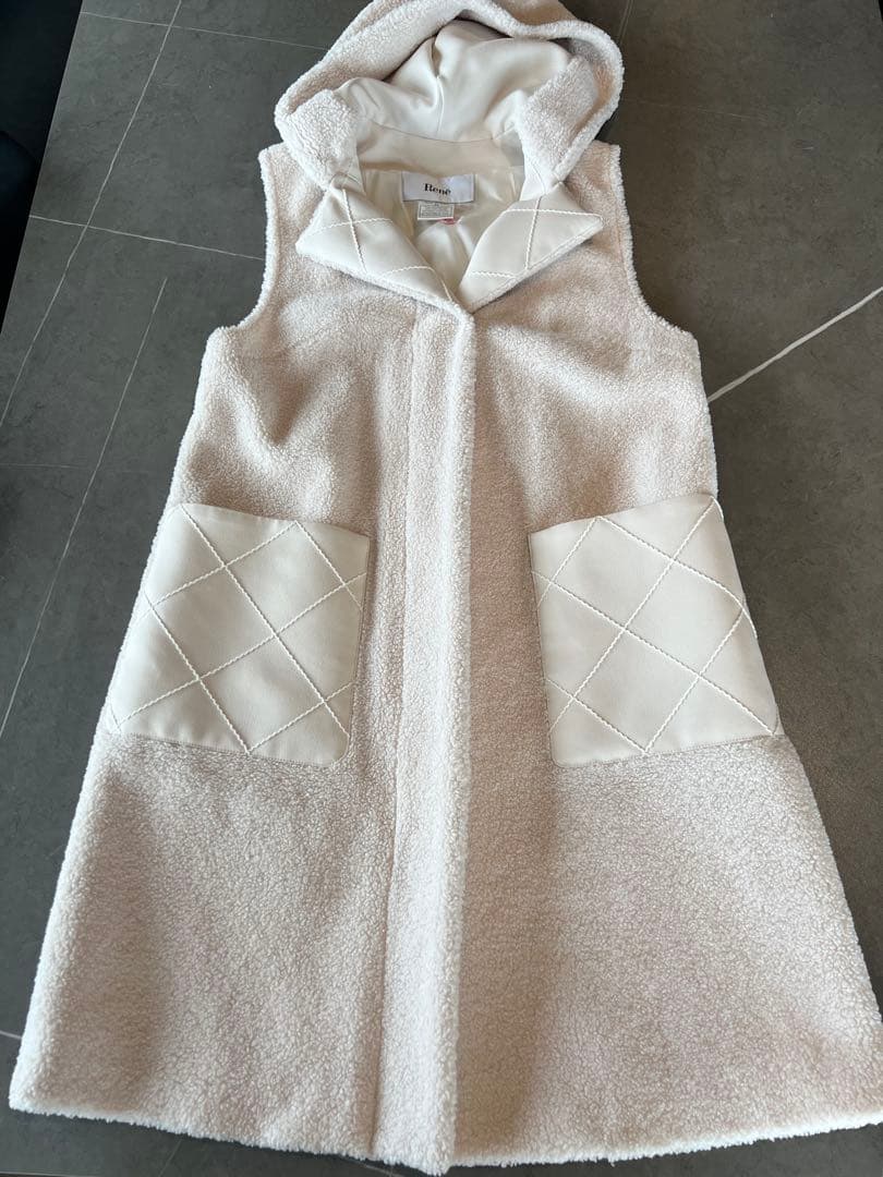 Rene ボアロングジレ　34 美品