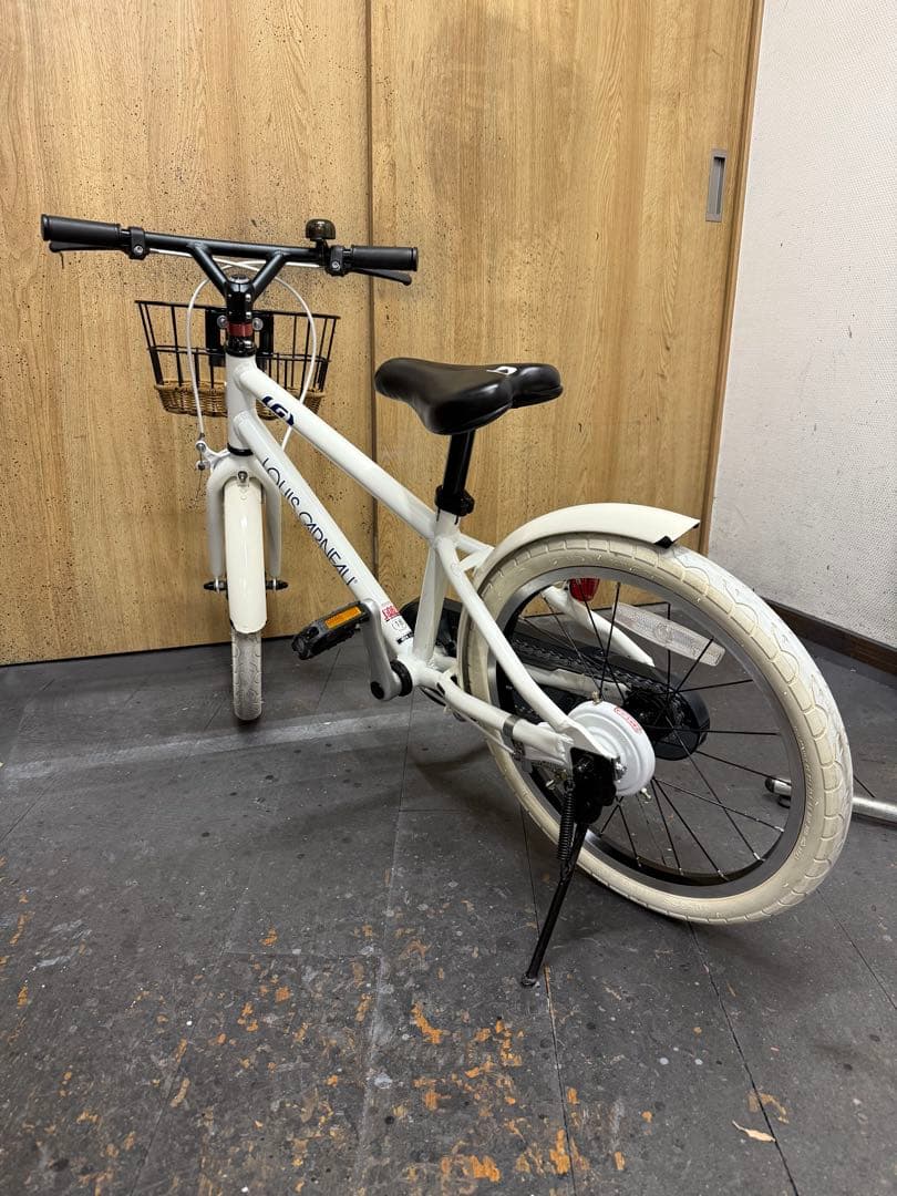 中古車　幼児用　ルイ・ガノ　アルミフレーム(軽量モデル)　18インチ　美品