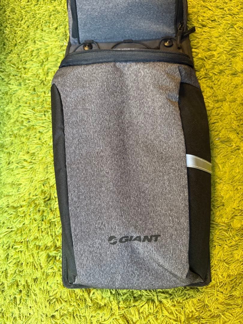 ジャイアントパニアバッグPANNIER BAG WITH MIK SYSTEM