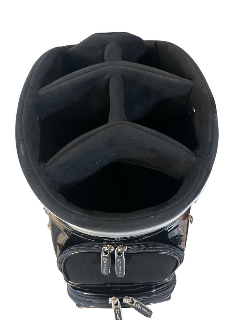 最終値下新品LEXUS ブラック キャディバッグ ホイール付　ヘッドカバー3個付