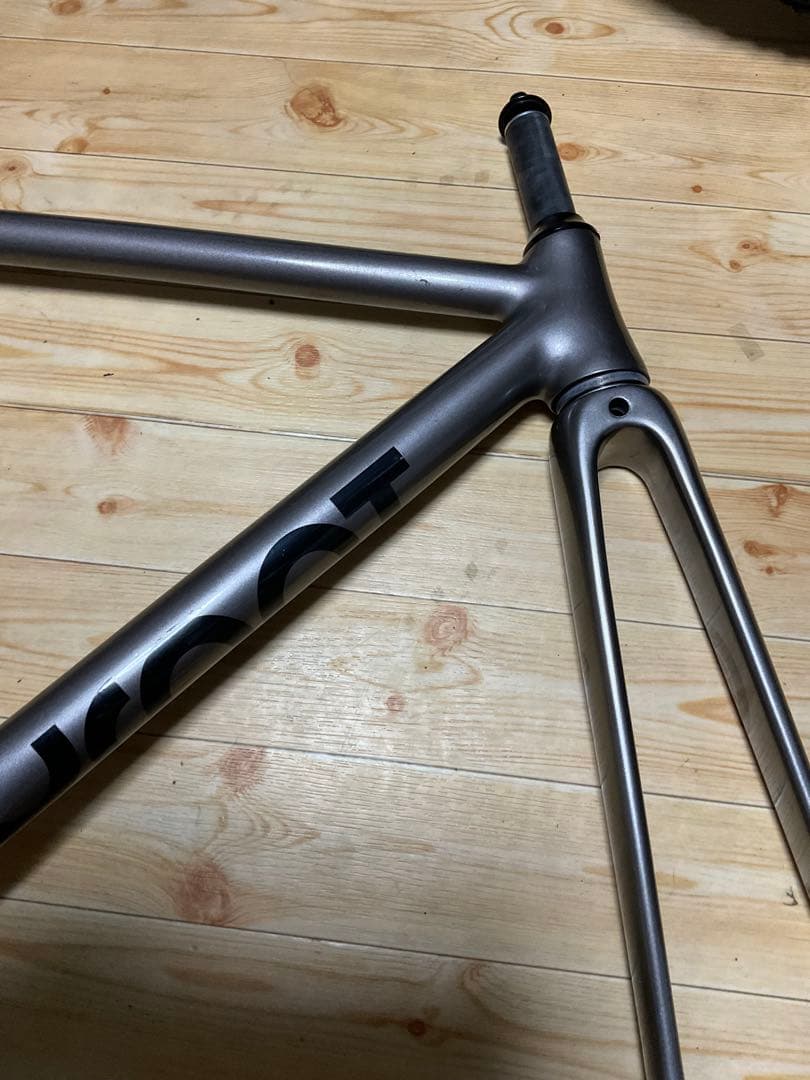 訳あり　TYRANT BIKES KAGERO Frame Set ピスト