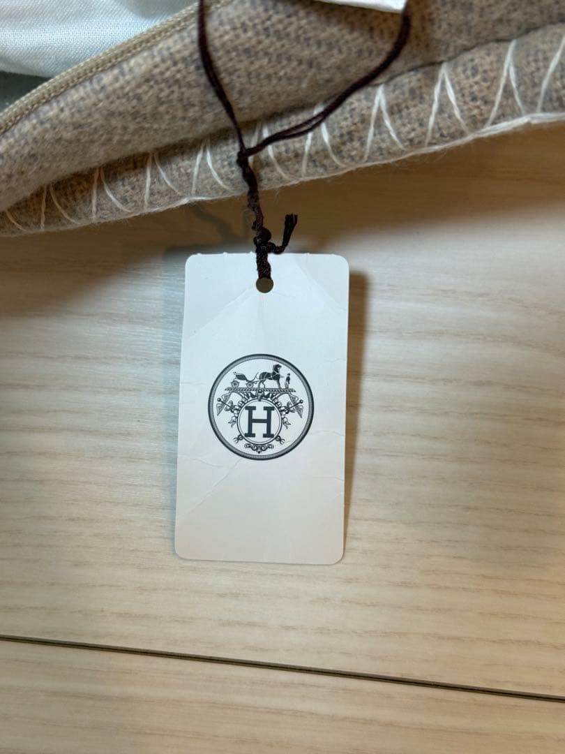 HERMES エルメス カシミヤ ウールクッション