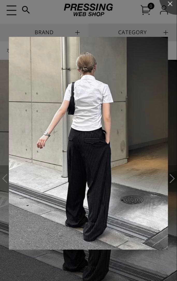 パンツ Chikashitsu + stripe tuck slacks