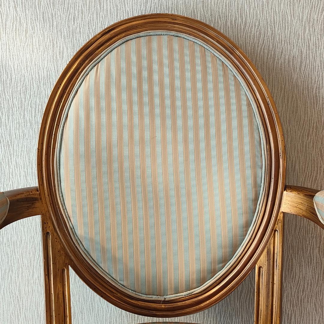 アンティーク　アームチェア　シャビーシック　リビングチェア①