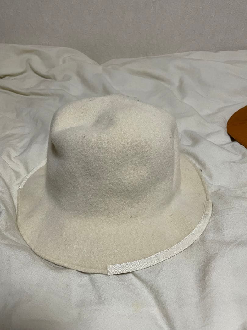 SCHA バケットハット ホワイト