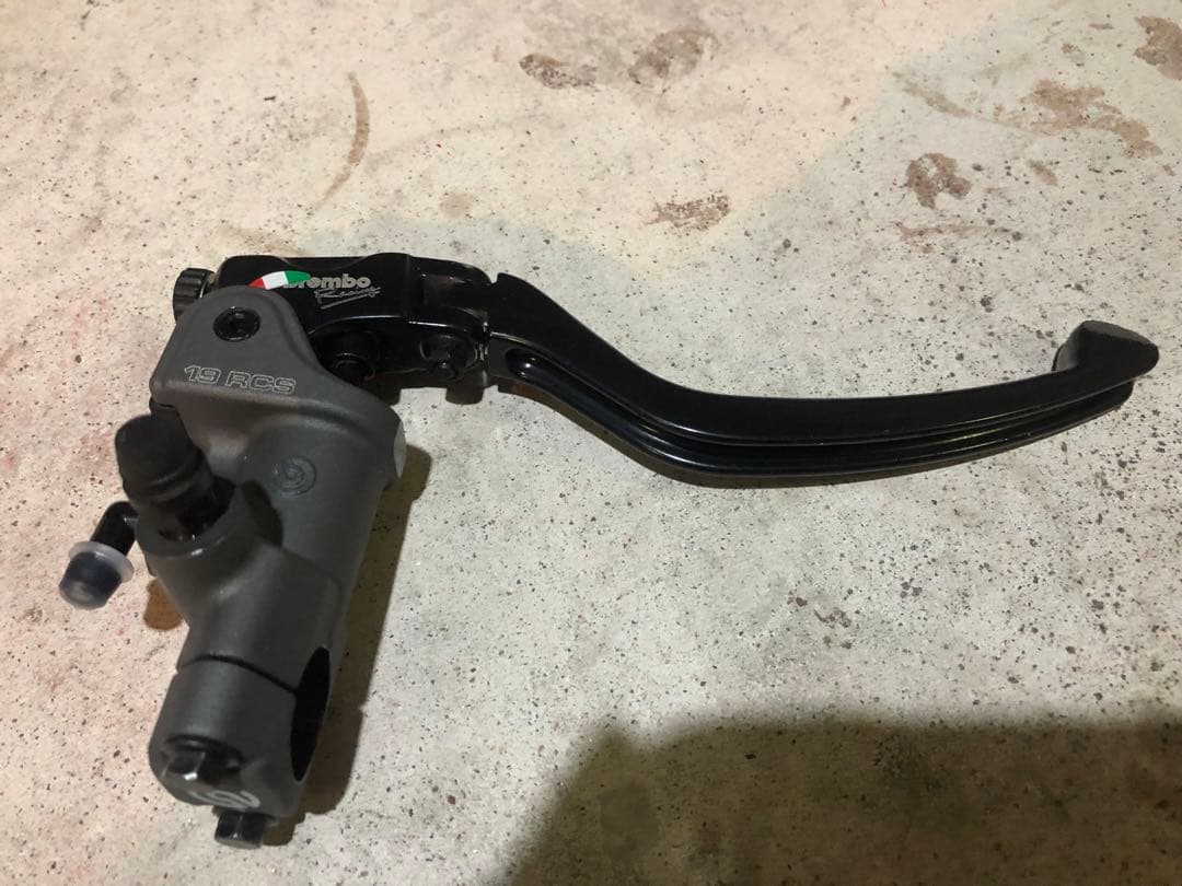 ブレンボ19RCS