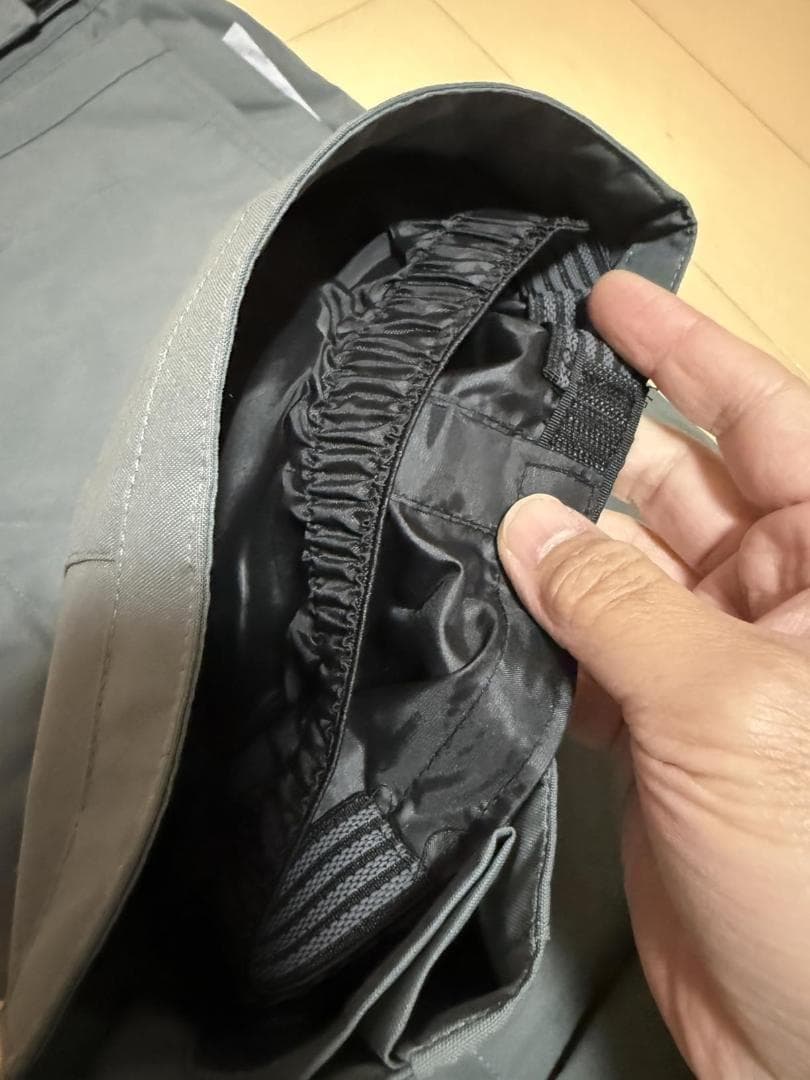 [ＢＬＡＣＫ　ＳＮＯＷ] スノボウェア 上下セット メンズ スノーボードウェア*