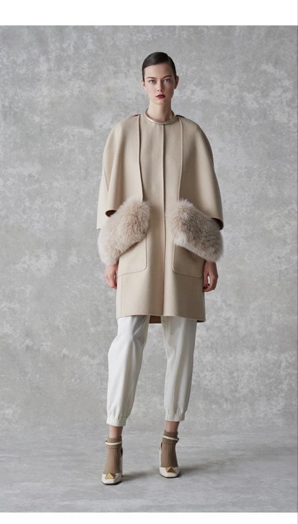 ミミムムキャット　ドゥロワー ケープ36