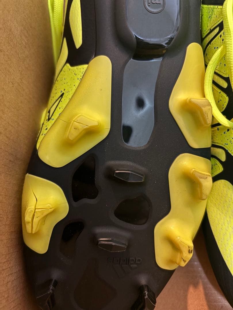 川又 堅碁　サイン入りシューズ