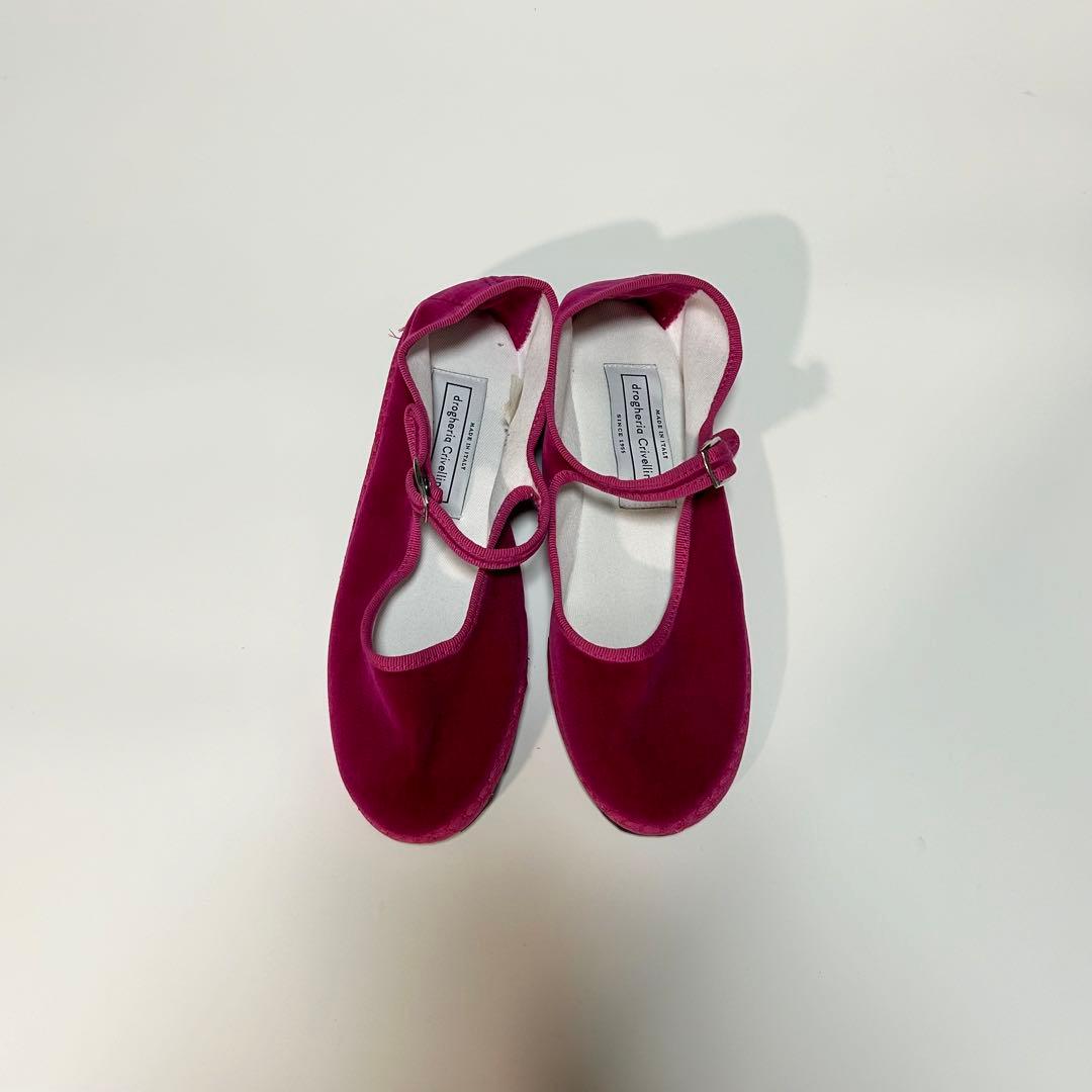 【新品未使用】ドロゲリア・クリベリーニ カンフーシューズ ピンク 37