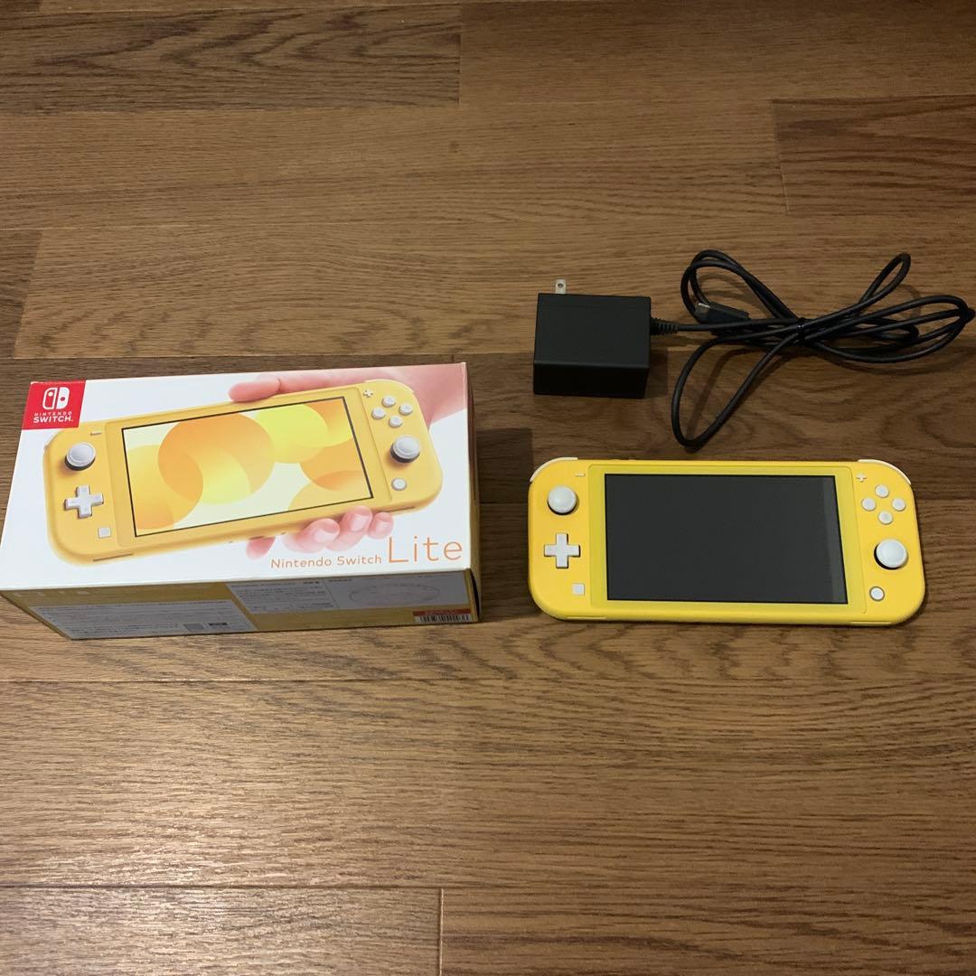 Nintendo Switch Lite ニンテンドースイッチライト　イエロー