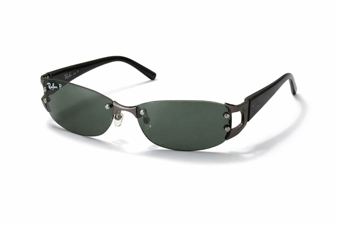 美品 Ray-Ban RB3397 偏光レンズ サングラス 黒 専用ケースあり