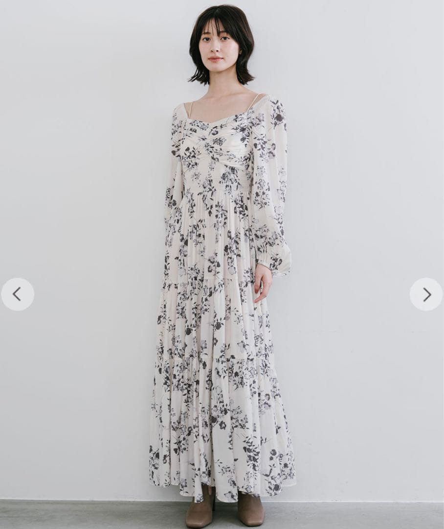 COCO DEAL シャーリングティアードフラワーワンピース