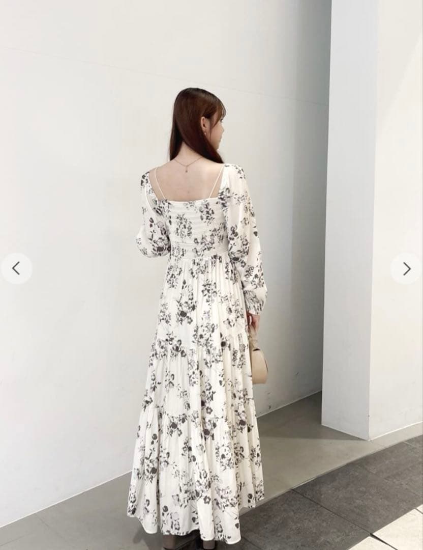 COCO DEAL シャーリングティアードフラワーワンピース