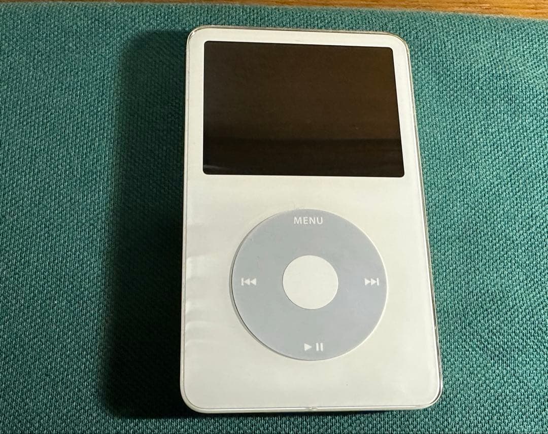 きれいな iPod Classic 5.5世代　80GB MA448J