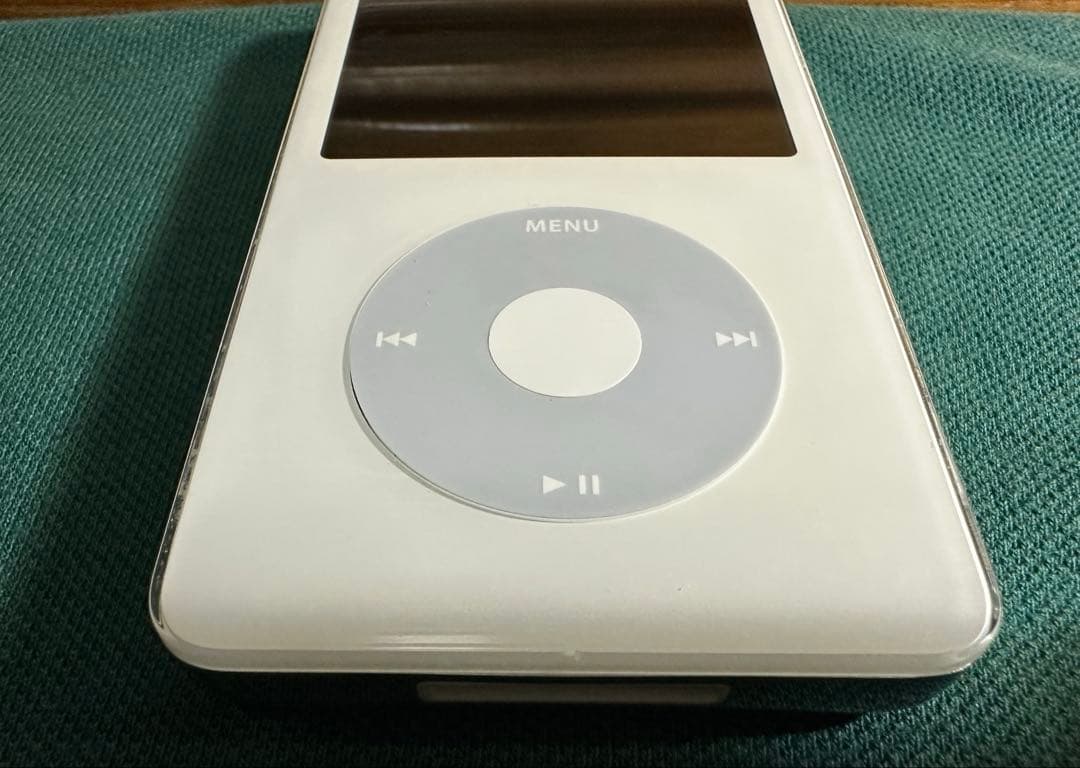 きれいな iPod Classic 5.5世代　80GB MA448J