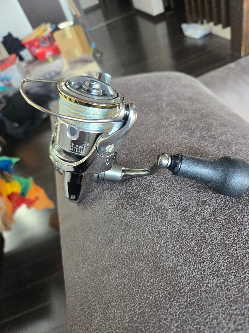 18ステラ2500SHG　メーカーにてオーバーホールして1度使用　バリアルノブ