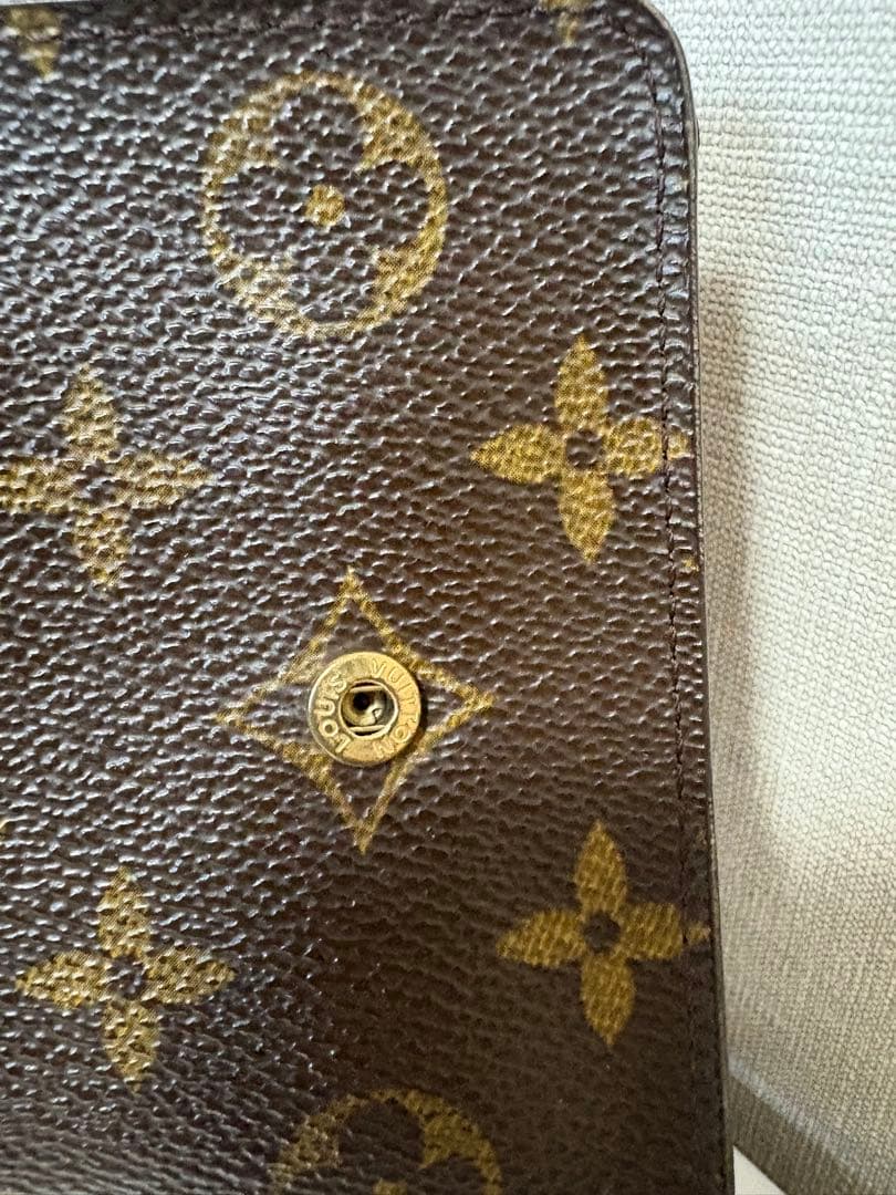 正規品 ルイヴィトン モノグラム 二つ折り財布 使用感あり 箱付