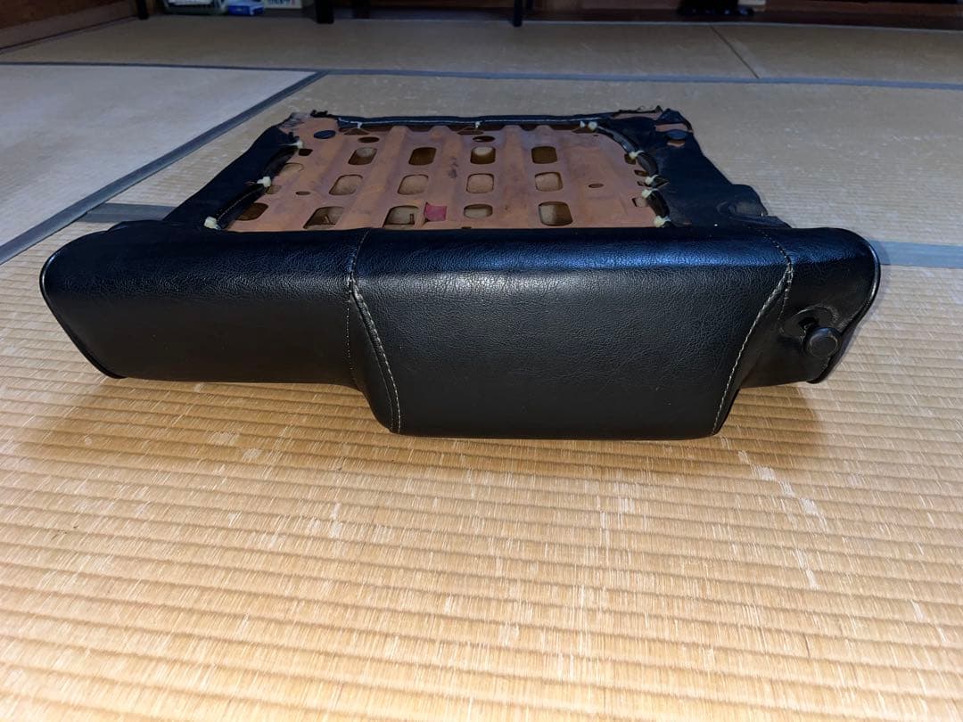 AE86 リアシート 背もたれのみ 美品