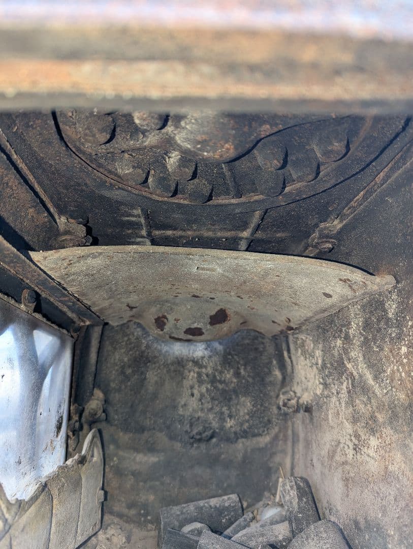 【引き取りのみ】ホンマ製作所　鋳鉄製 薪ストーブ 破損なし　煙突無