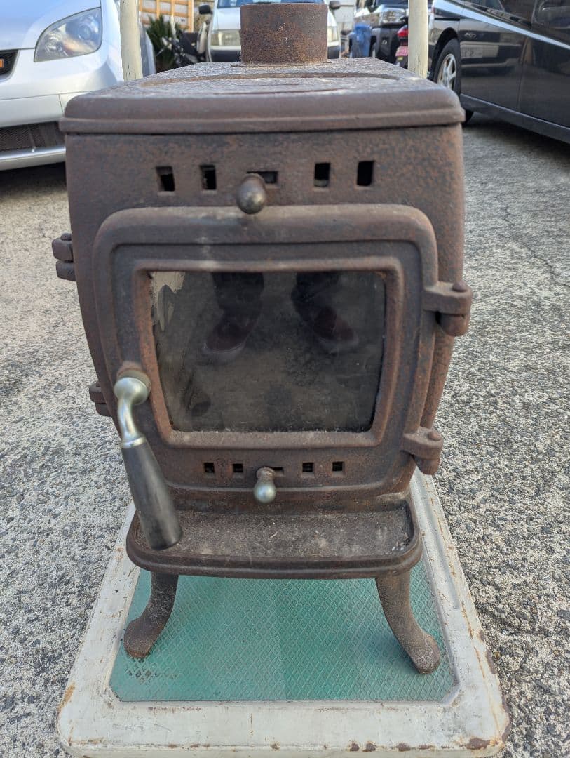 【引き取りのみ】ホンマ製作所　鋳鉄製 薪ストーブ 破損なし　煙突無