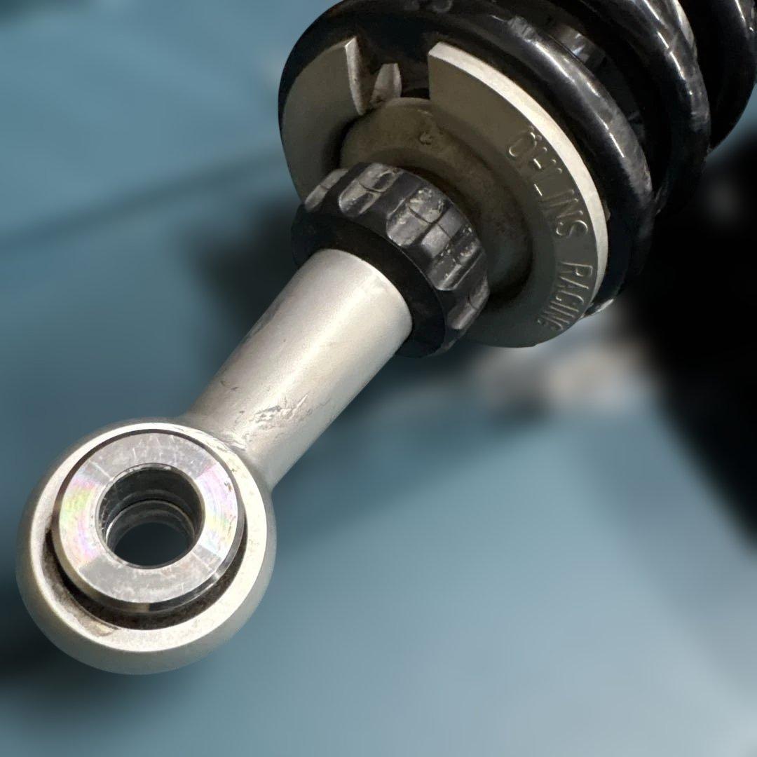 ハーレー　M8 ソフテイル　スクリーミンイーグル　オーリンズサス　カバーセット