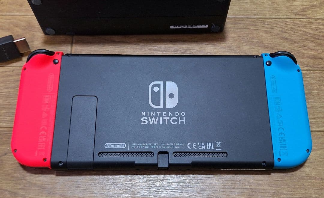Nintendo Switch ネオンブルー/ネオンレッド 本体