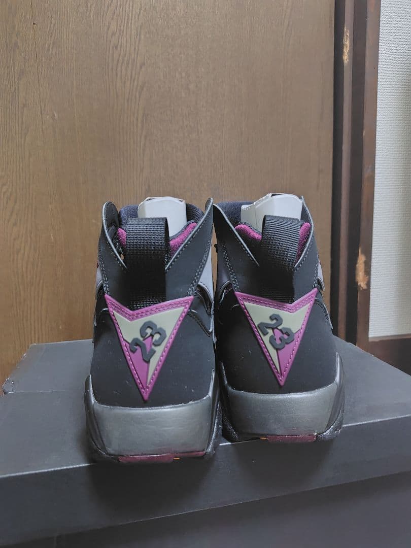 エア ジョーダン 7 ボルドー