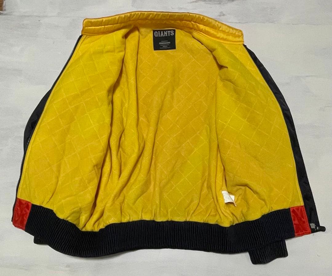 美品 読売ジャイアンツ 公式ジャンパー　アシックス　ジュンココシノ　デザイン