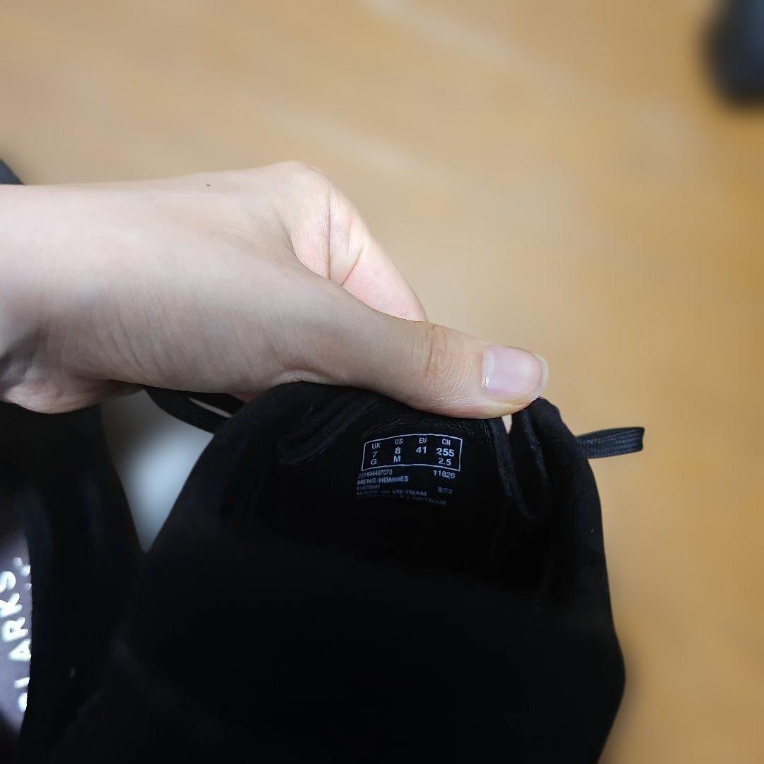 【極美品】CLARKS WallabeeGTX 25.5㎝ ブラックスエード