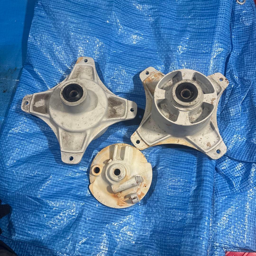 ダックス　シャリー　純正ハブ