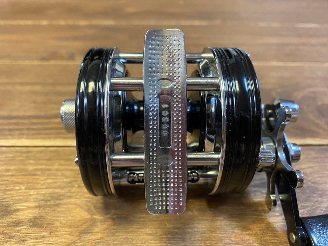 お値下げ中です！ABU 5000c アブ アンバサダー 限定品 25周年