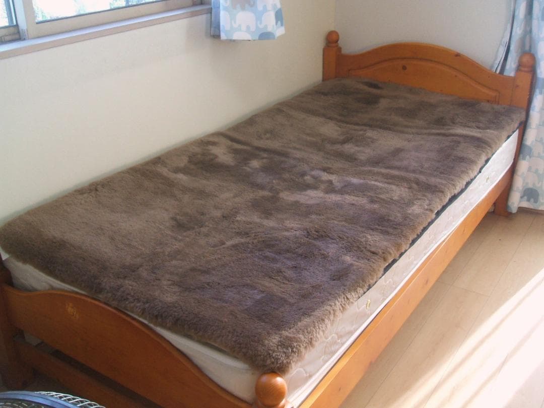 最後の１点新品＊じぶんまくら日本ムートン製＊毛足３５ミリ＊ムートンシーツ
