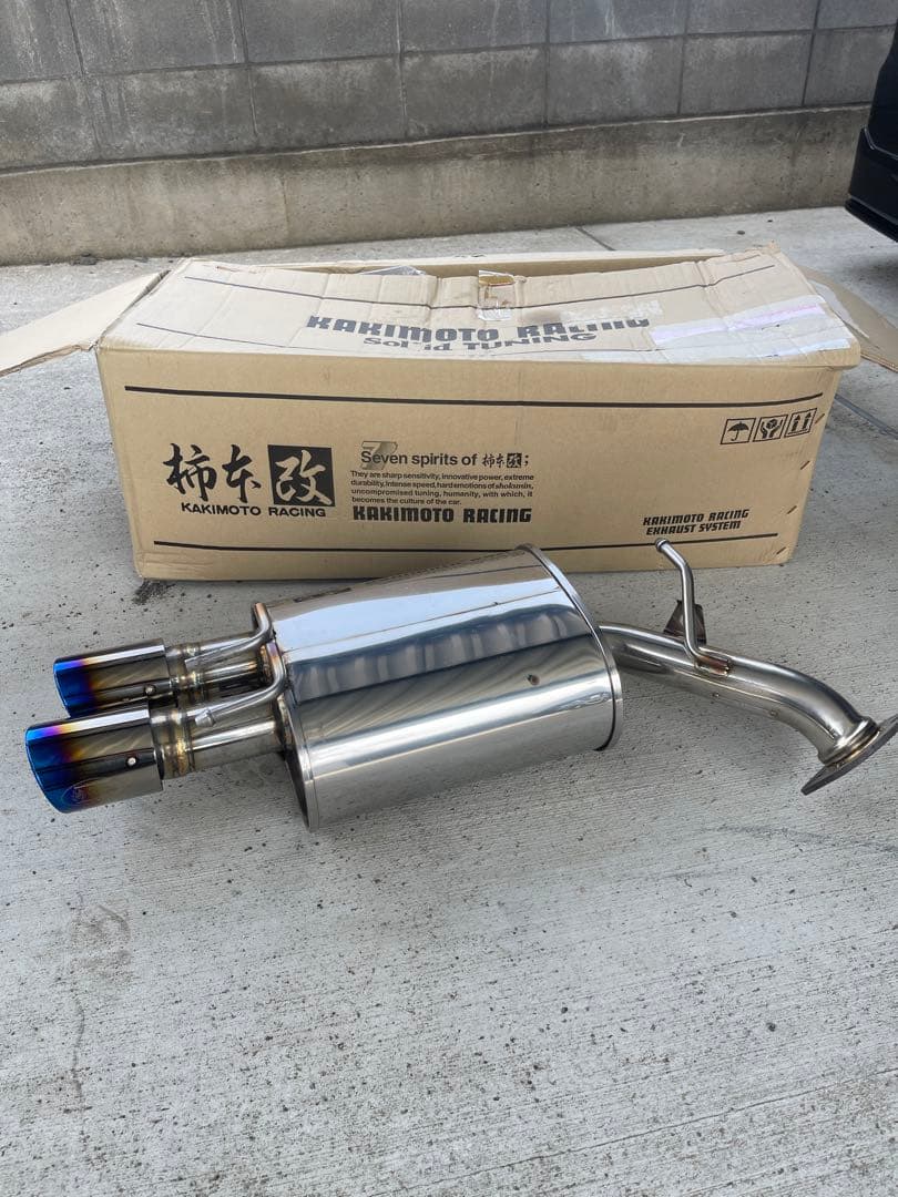 カムリWS 柿本改マフラー