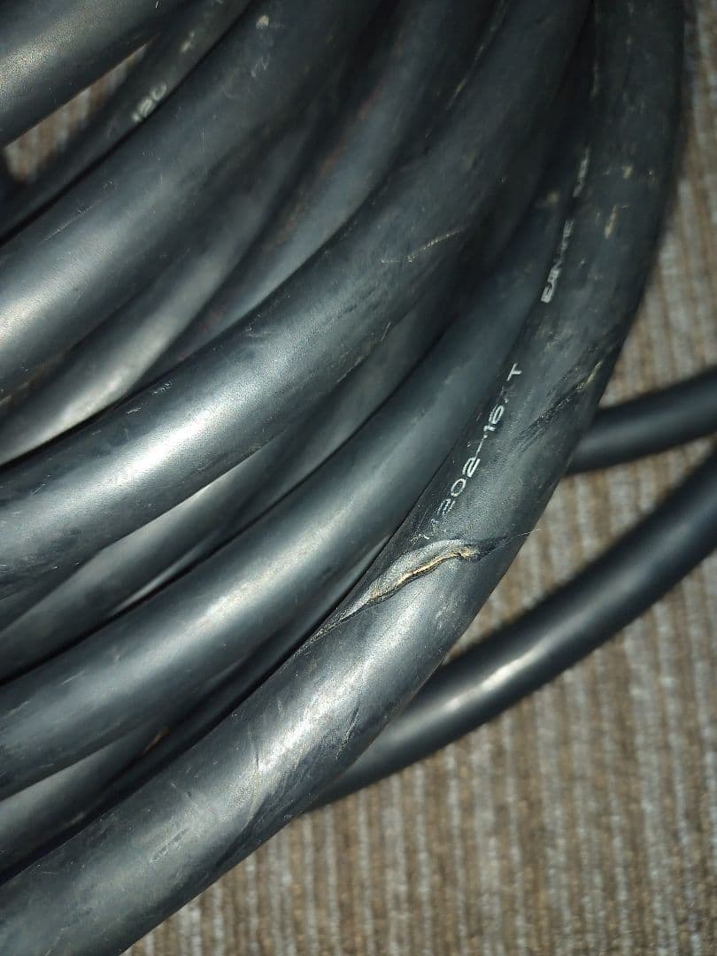 マルチケーブル16ch M202-16AT