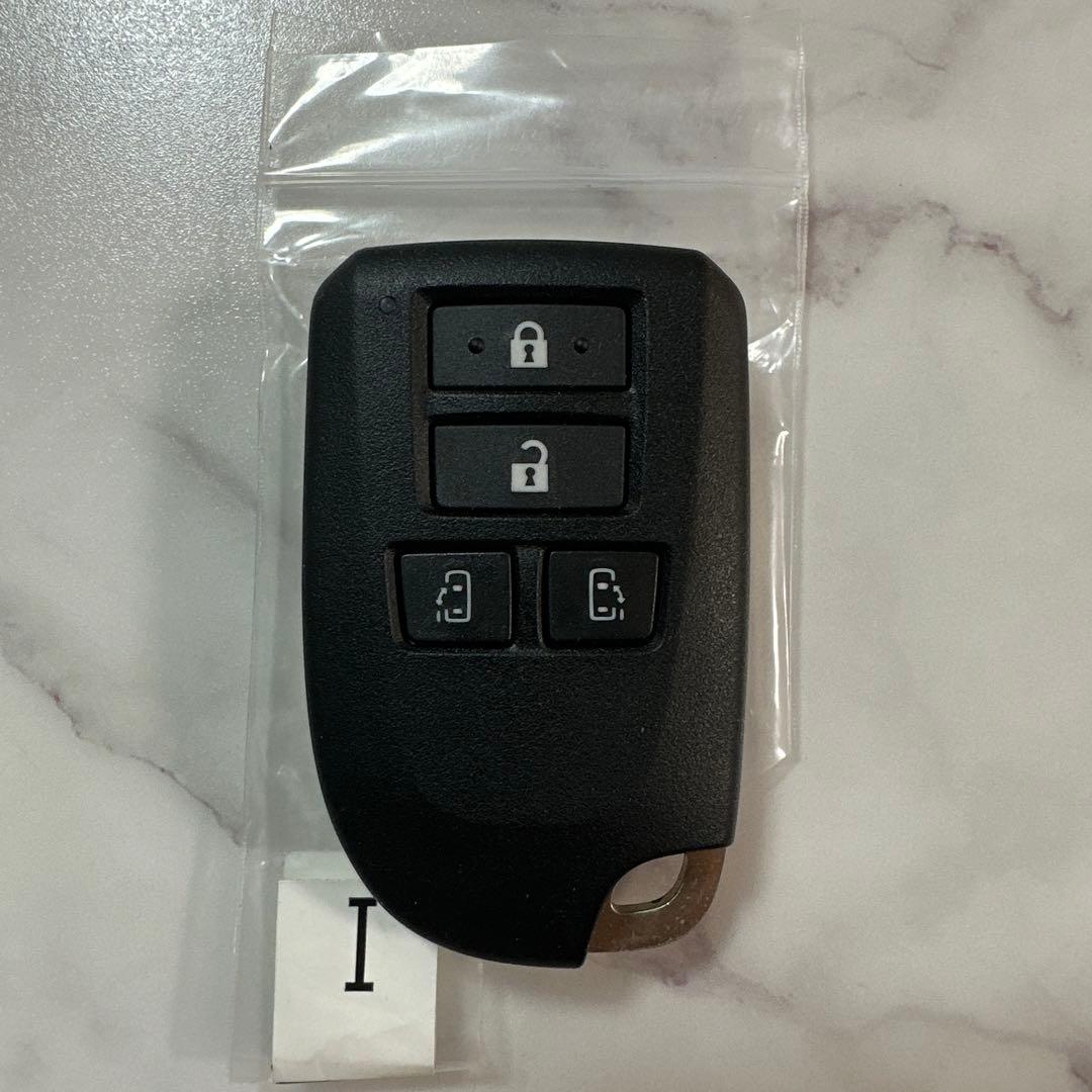 トヨタ　ハイエース　50周年　両側電動スライドドア　スマートキー